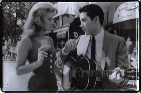 Cat. No. MS 042: ELVIS PRESLEY. No. 17 - ELVIS WITH ANN MARGARET.